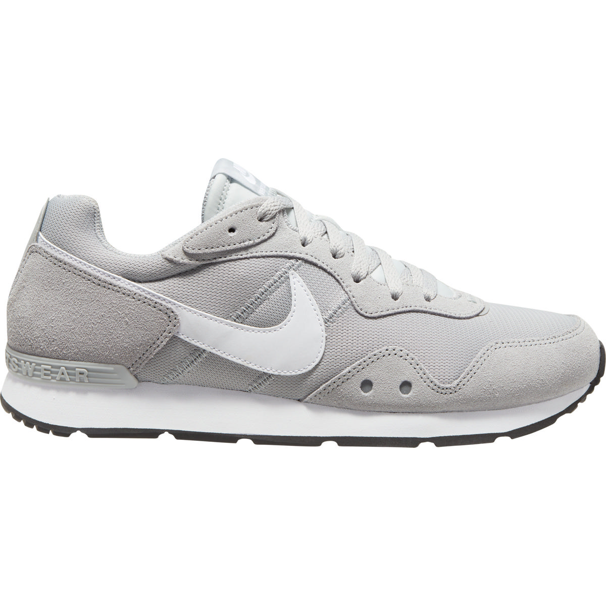 nike venture runner sizing